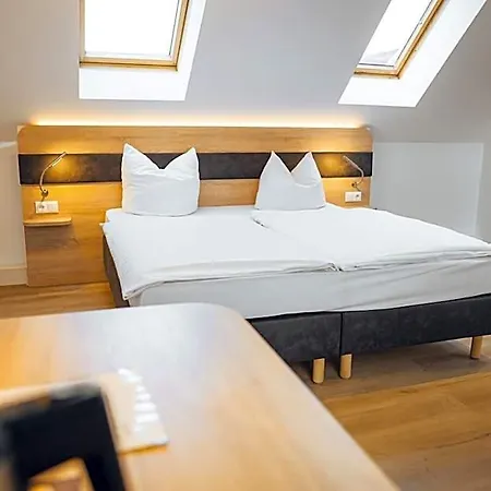 Palais Apartment *